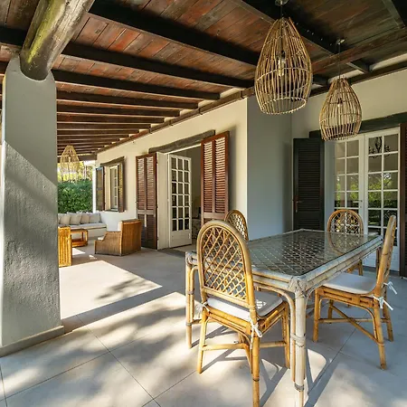 Villa Seascape Serenity *
